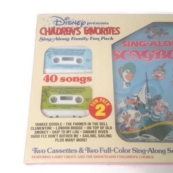 Disney's Read Along Cassettes & Books Sing Along Songs Family Fun Pack #2 Vtg - Picture 4 of 5